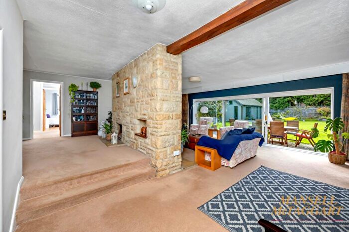5 Bedroom Detached House For Sale In Durfold Wood, Plaistow, RH14
