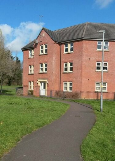 2 Bedroom Apartment To Rent In Barley Leaze, Chippenham, SN14