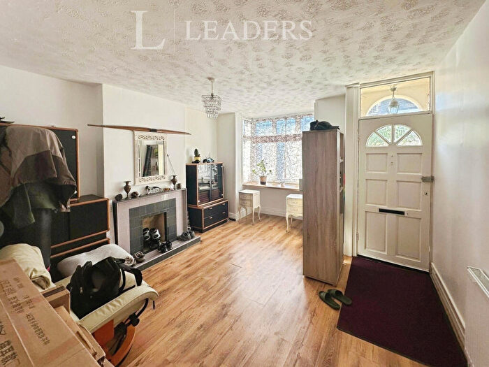 2 Bedroom Semi-Detached House To Rent In Wood Street, PO21