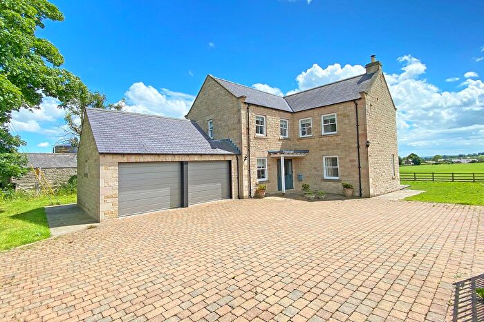4 Bedroom Detached House For Sale In West Grove, Bishop Thornton, Harrogate, HG3
