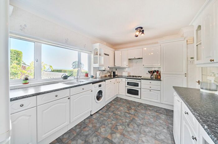 3 Bedroom Detached Bungalow For Sale In Barcombe Road, Preston, Paignton, Devon, TQ3