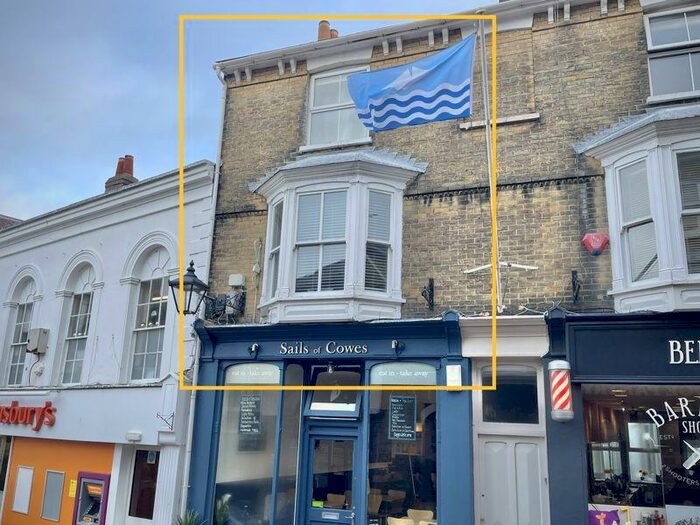 1 Bedroom Apartment To Rent In Cowes, PO31