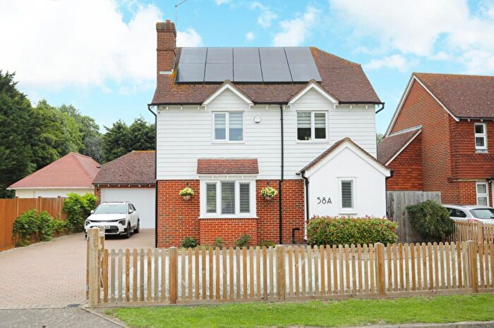 4 Bedroom Detached House For Sale In Eddington Lane, Herne Bay, Kent, CT6
