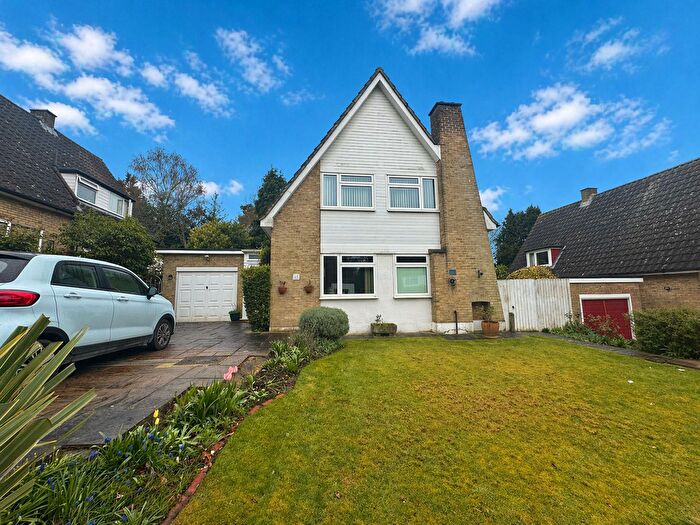 4 Bedroom Property To Rent In Clifford Avenue, Chislehurst, BR7