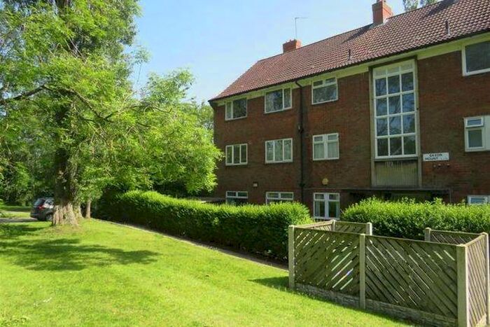 2 Bedroom Apartment To Rent In Saxon Mount, Alwoodley, Leeds, LS17