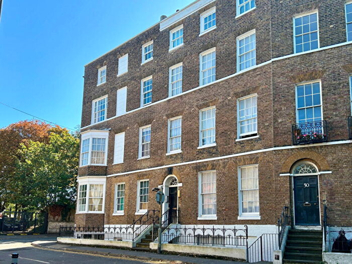 2 Bedroom Flat For Sale In Hawley Square, Margate, CT9