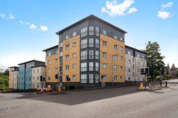 2 Bedroom Flat For Sale In Bellsmeadow Road, Falkirk, FK1