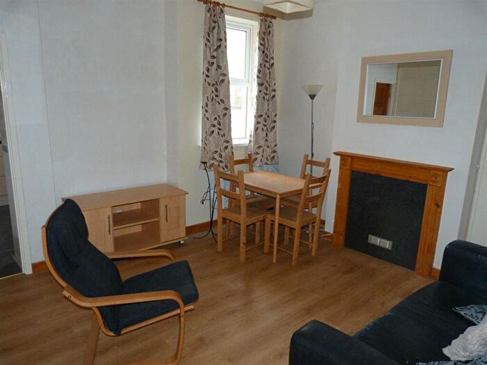 3 Bedroom House To Rent In Cyfarthfa Street, Roath, CF24