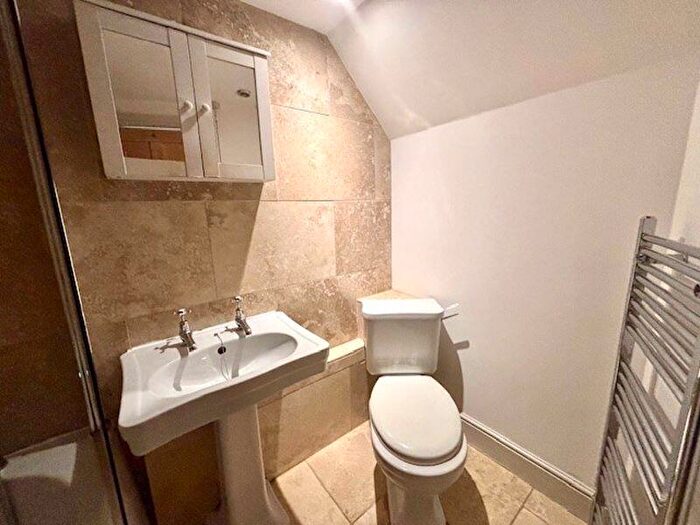 2 Bedroom Cottage To Rent In Heddington, Calne, SN11