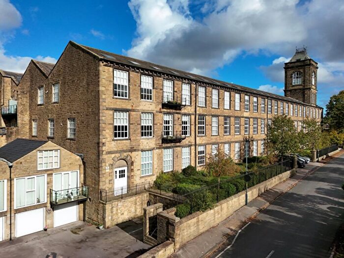 2 Bedroom Apartment For Sale In West Road, Carleton, Skipton, North Yorkshire, BD23