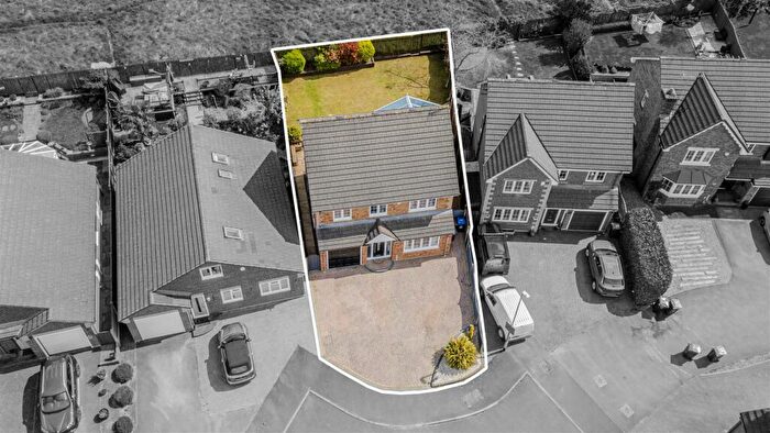 6 Bedroom Detached House For Sale In Havensfield Drive, Tean, Staffordshire, ST10