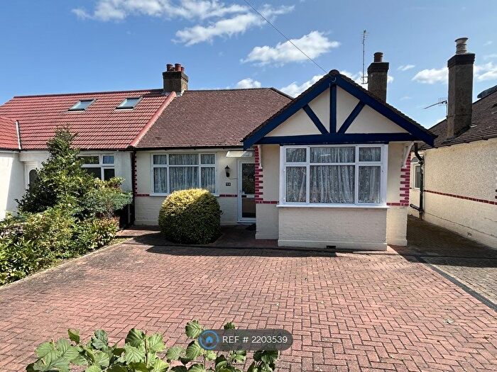 3 Bedroom Bungalow To Rent In Cadbury Road, Sunbury-On-Thames, TW16