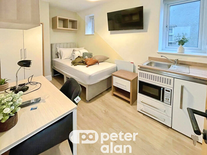 1 Bedroom House To Rent In Fitzhamon Embankment, CF11