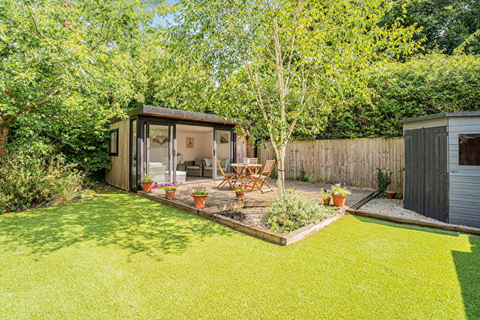 4 Bedroom Detached House For Sale In Clock Meadow, Byfield, Daventry, NN11