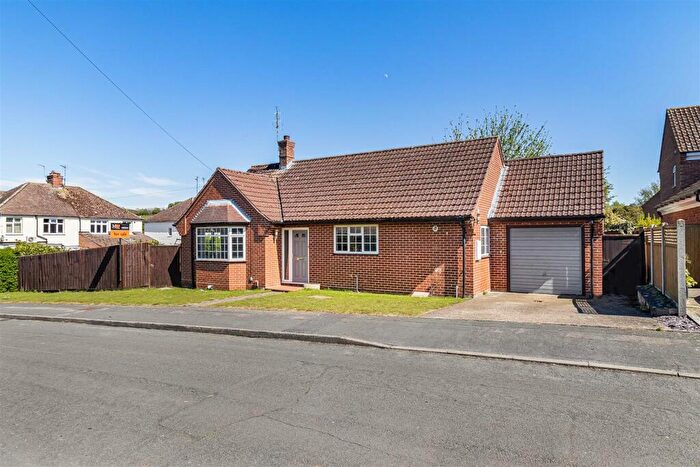 2 Bedroom Detached Bungalow For Sale In Mccalmont Way, Newmarket, CB8