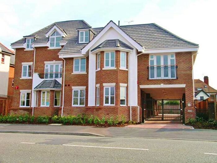 2 Bedroom Apartment To Rent In Goldsworth Road, Woking, Surrey, GU21