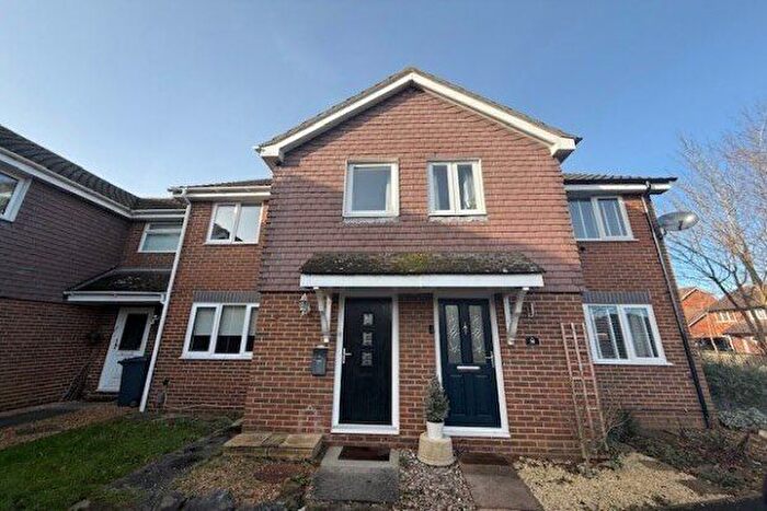 3 Bedroom Property To Rent In Warden Abbey, Bedford, MK41