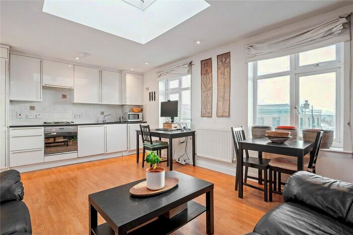 1 Bedroom Flat To Rent In Essex Road, Islington, London, N1