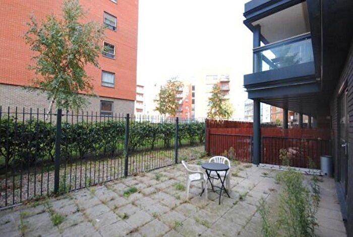 1 Bedroom Flat To Rent In Channelsea Road South London, E15