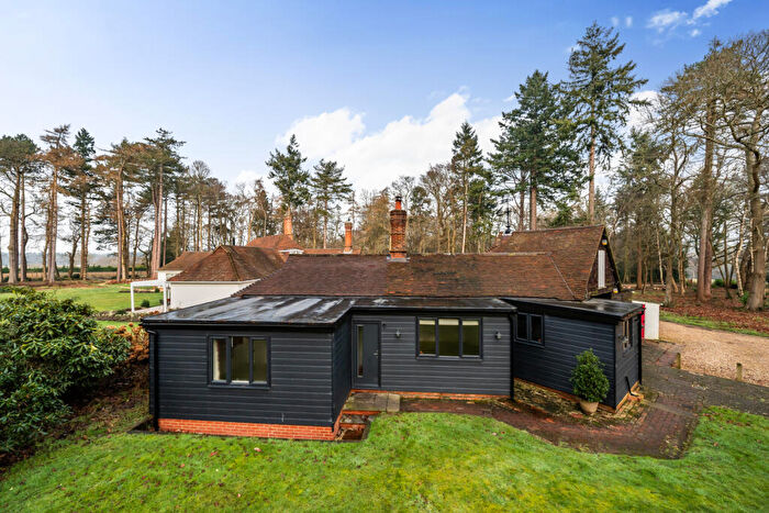 2 Bedroom Detached House To Rent In Aldworth Road, Upper Basildon, Reading, Reading, Berkshire, RG8