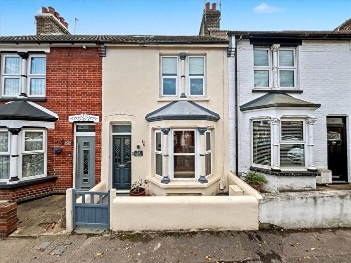 3 Bedroom Terraced House For Sale In Cavendish Avenue, Gillingham, Kent, ME7
