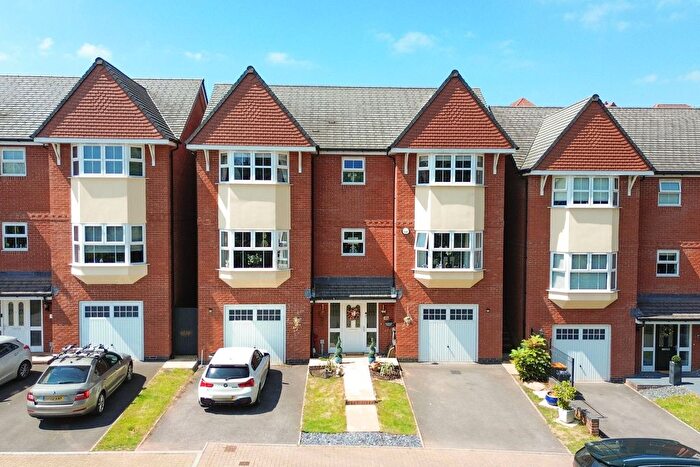 5 Bedroom Detached House For Sale In Broadleaf Way, Newport, NP20