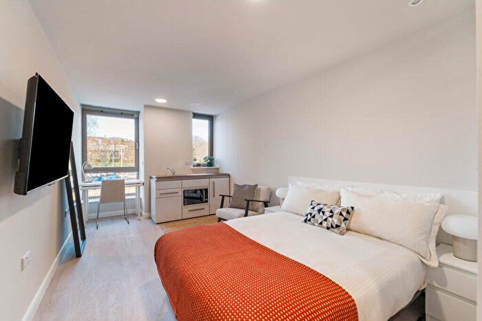 Studio To Rent In Southgate, Selly Oak, Birmingham, B29