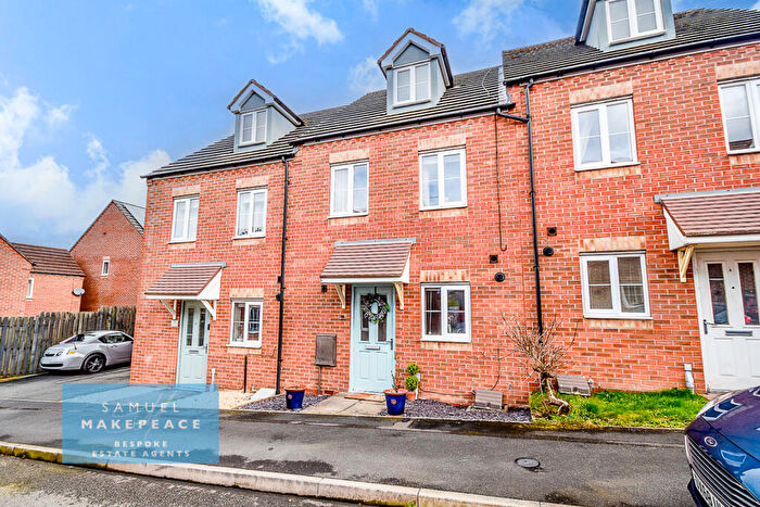 3 Bedroom Terraced House For Sale In Great Row Grove, Norton Heights, Stoke-on-Trent, ST6