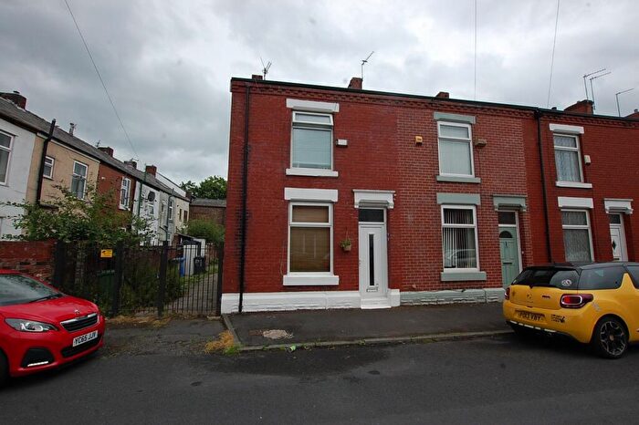 2 Bedroom End Of Terrace House For Sale In Fitzroy Street, Ashton-under-Lyne, Greater Manchester, OL7