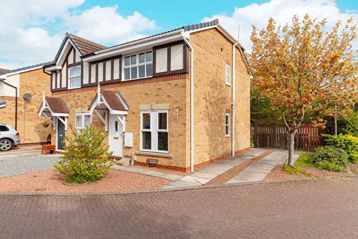 3 Bedroom Semi-Detached House For Sale In Barlby, Selby, North Yorkshire, YO8
