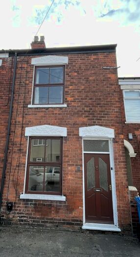 2 Bedroom Terraced House To Rent In Sharp Street, Hull, HU5