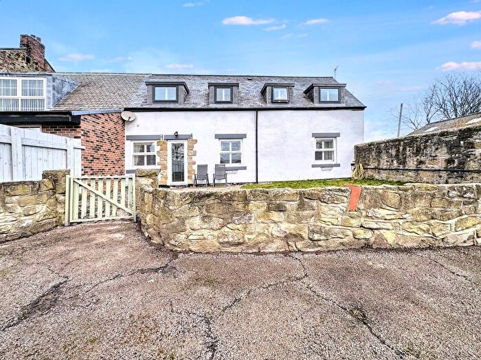 2 Bedroom Cottage For Sale In Washington, NE37