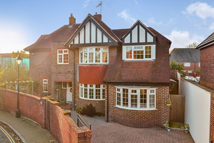 4 Bedroom Detached House For Sale In Southsea, Hampshire, PO5