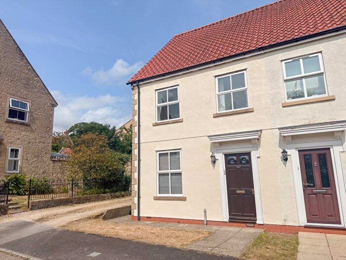 3 Bedroom Semi-Detached House For Sale In Nightingale Grove, Shepton Mallet, BA4