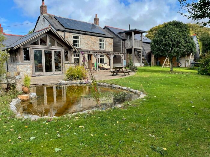 3 Bedroom Detached House For Sale In Fraddam, Hayle, TR27