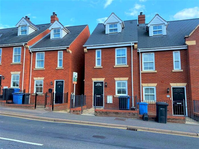 3 Bedroom House To Rent In East City, NR1