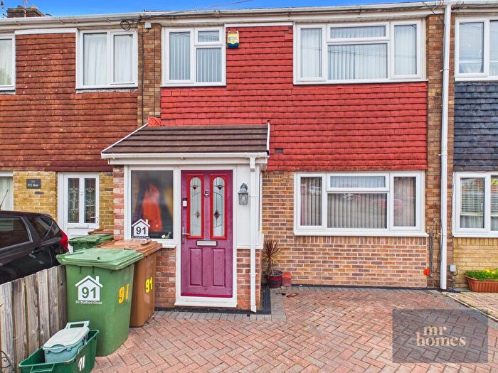 3 Bedroom Terraced House For Sale In Sir Stafford Close, Caerphilly, CF83