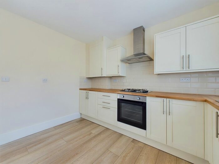 3 Bedroom Semi-Detached House To Rent In Crwys Terrace, Penlan, Swansea, SA5