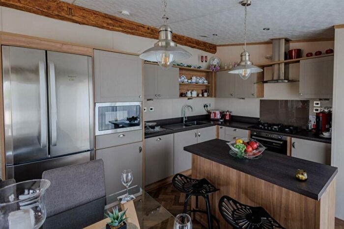 2 Bedroom Bungalow For Sale In Royal Arch Riverside Park Fettercairn, AB30