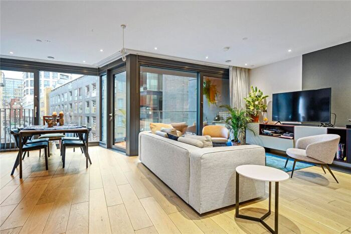 3 Bedroom Apartment For Sale In Makers Building, Jasper Walk, London, N1