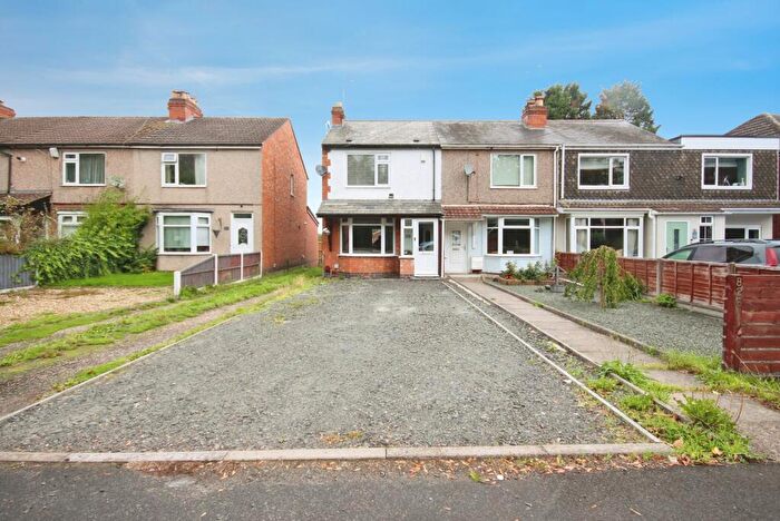 2 Bedroom End Of Terrace House For Sale In Broad Lane, Coventry, West Midlands, CV5