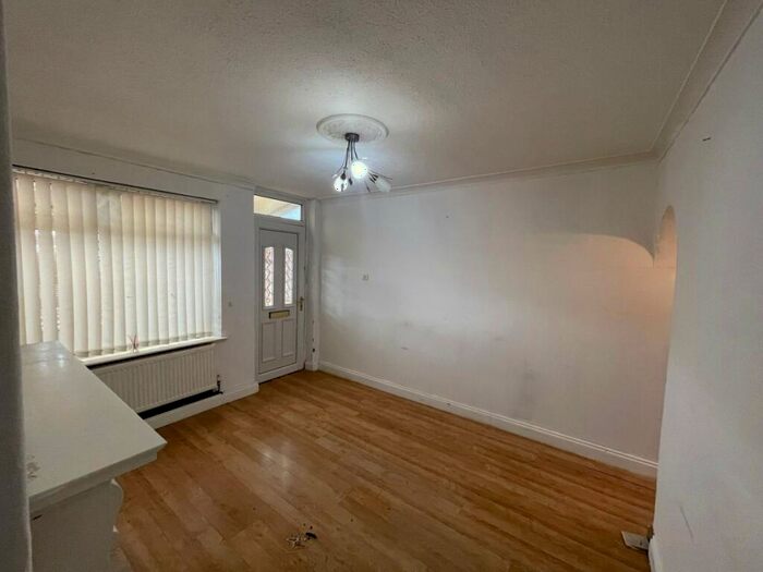 2 Bedroom Terraced House To Rent In Hunt Lane, Doncaster, DN5