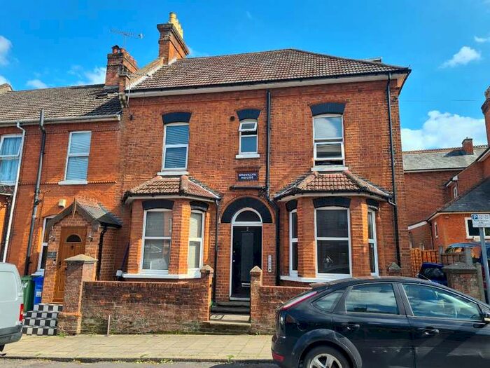 1 Bedroom Property To Rent In 2 Upper Elms Road Wellesley, Aldershot, GU11