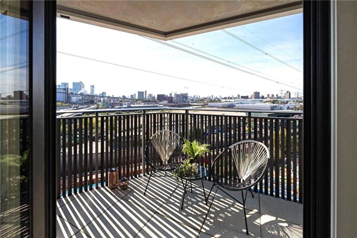 1 Bedroom Flat For Sale In Cerulean Quarter, Dock Master House, Manor Road, London, E16