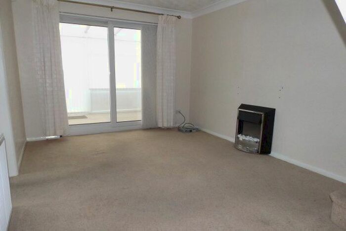 1 Bedroom Property To Rent In Scarcliffe Court, Sutton-In-Ashfield, NG17