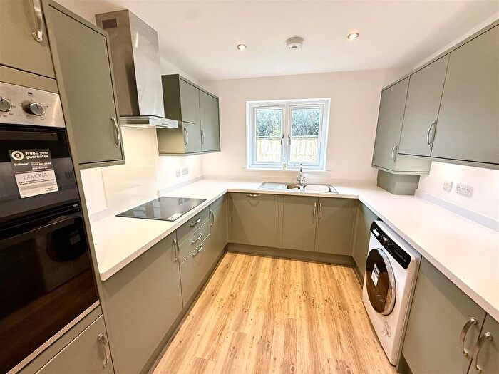 2 Bedroom Bungalow To Rent In Cornfields Walk, Sageston, Tenby, SA70