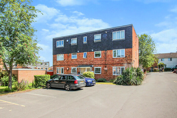 2 Bedroom Apartment To Rent In Helmsdale, Greenmeadow, Swindon, SN25