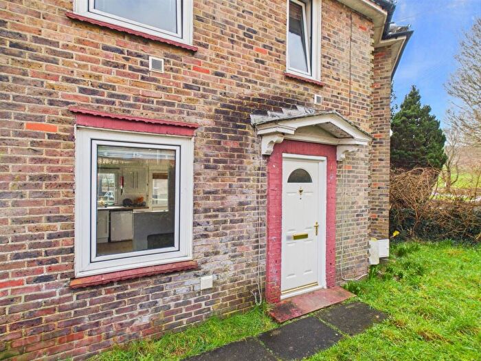 5 Bedroom End Of Terrace House To Rent In Barcombe Road, Brighton, BN1