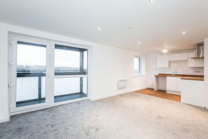 1 Bedroom Apartment For Sale In Wheatley Court, Halifax, West Yorkshire, HX2