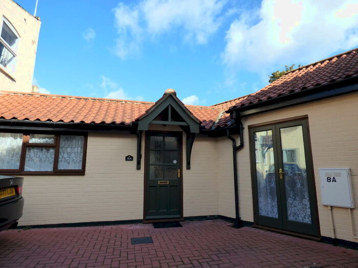 2 Bedroom Terraced Bungalow To Rent In Bridge View, Ramsgate, Louth., LN11